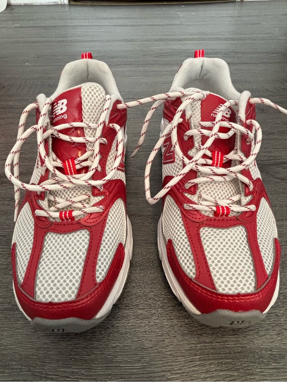 New Balance 530 Red and White Running Sneakers